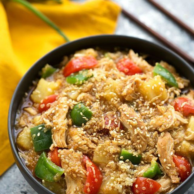 照烧鸡，藜麦和蔬菜