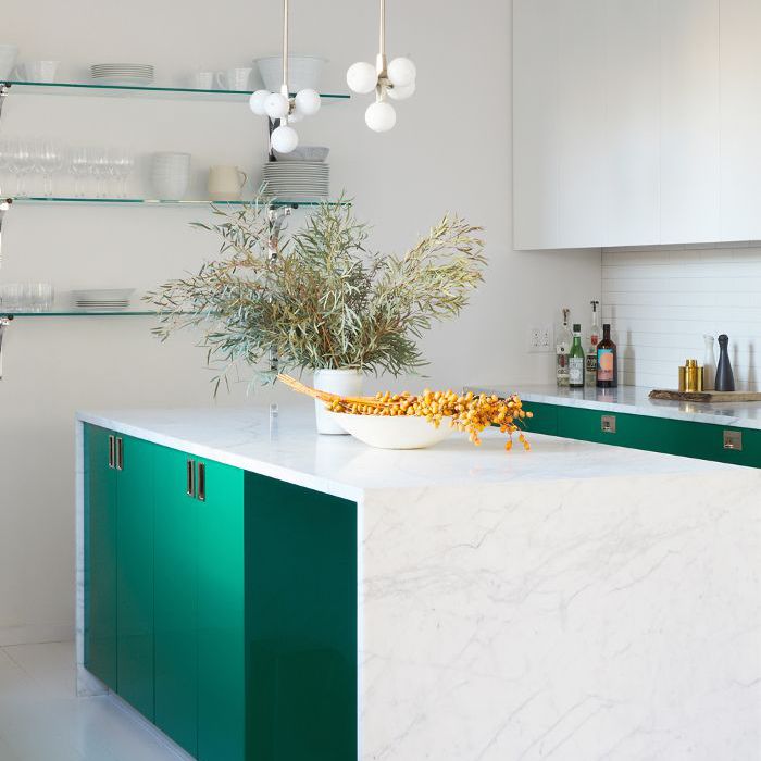 豪华的厨房与环保橱柜