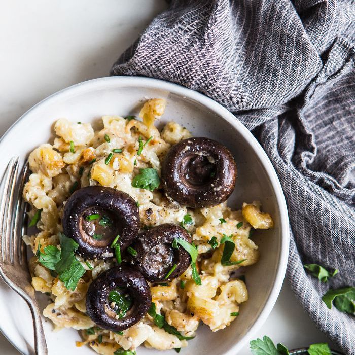 秋季Crockpot食谱：慢电磁炉蘑菇Mac和奶酪