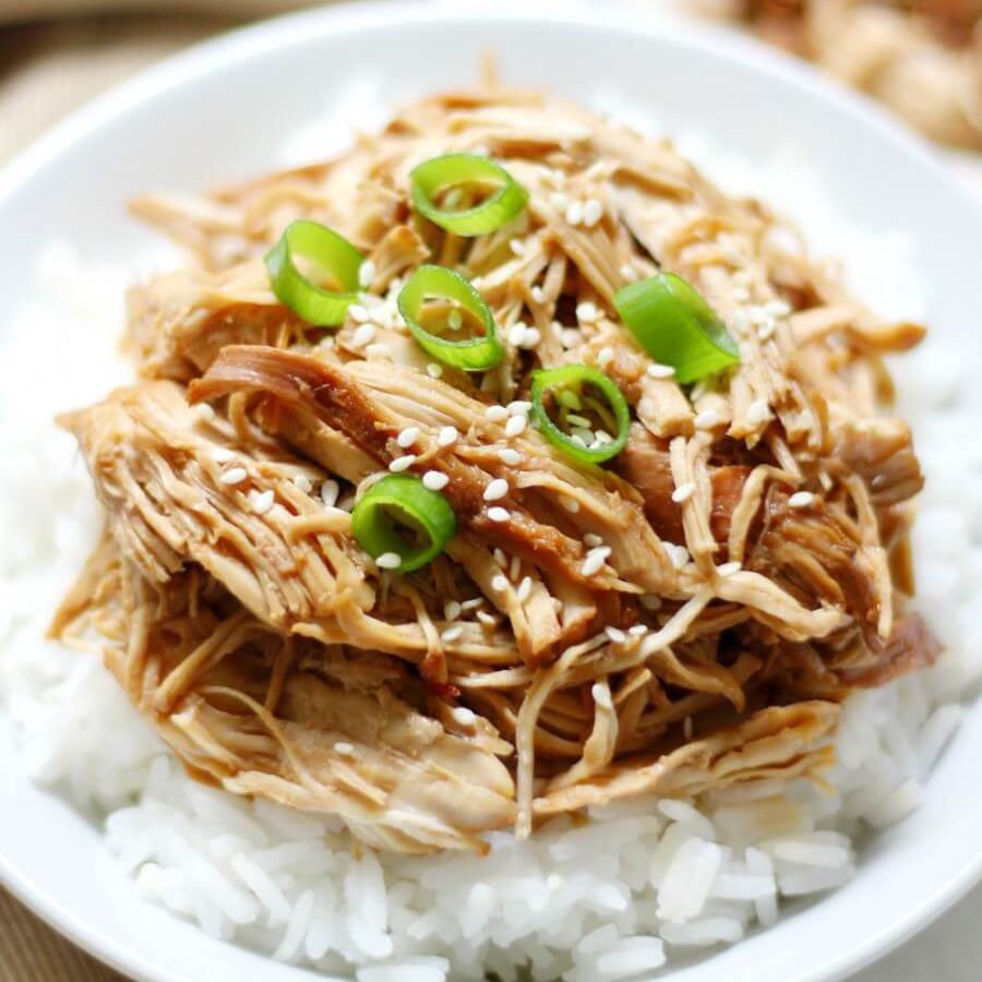 慢炖锅红烧鸡肉