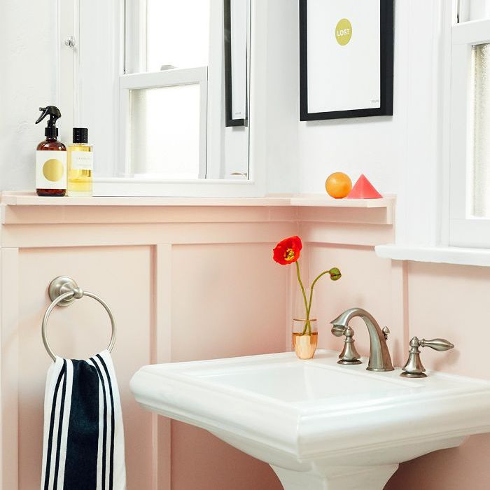 尼娜多布雷夫湖人主场之旅|浴室