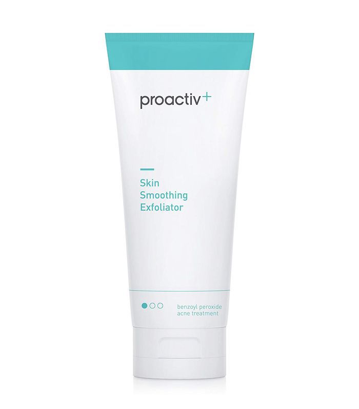 白色和蓝色管伦雅芙的皮肤光滑去角质的。