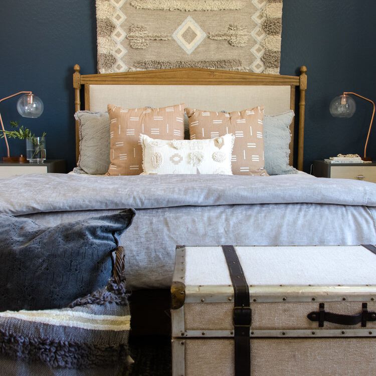 使用海军蓝色的颜色