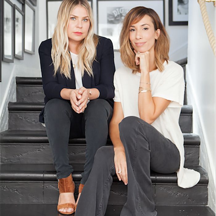 艾米莉当前和梅里特艾略特＂class=