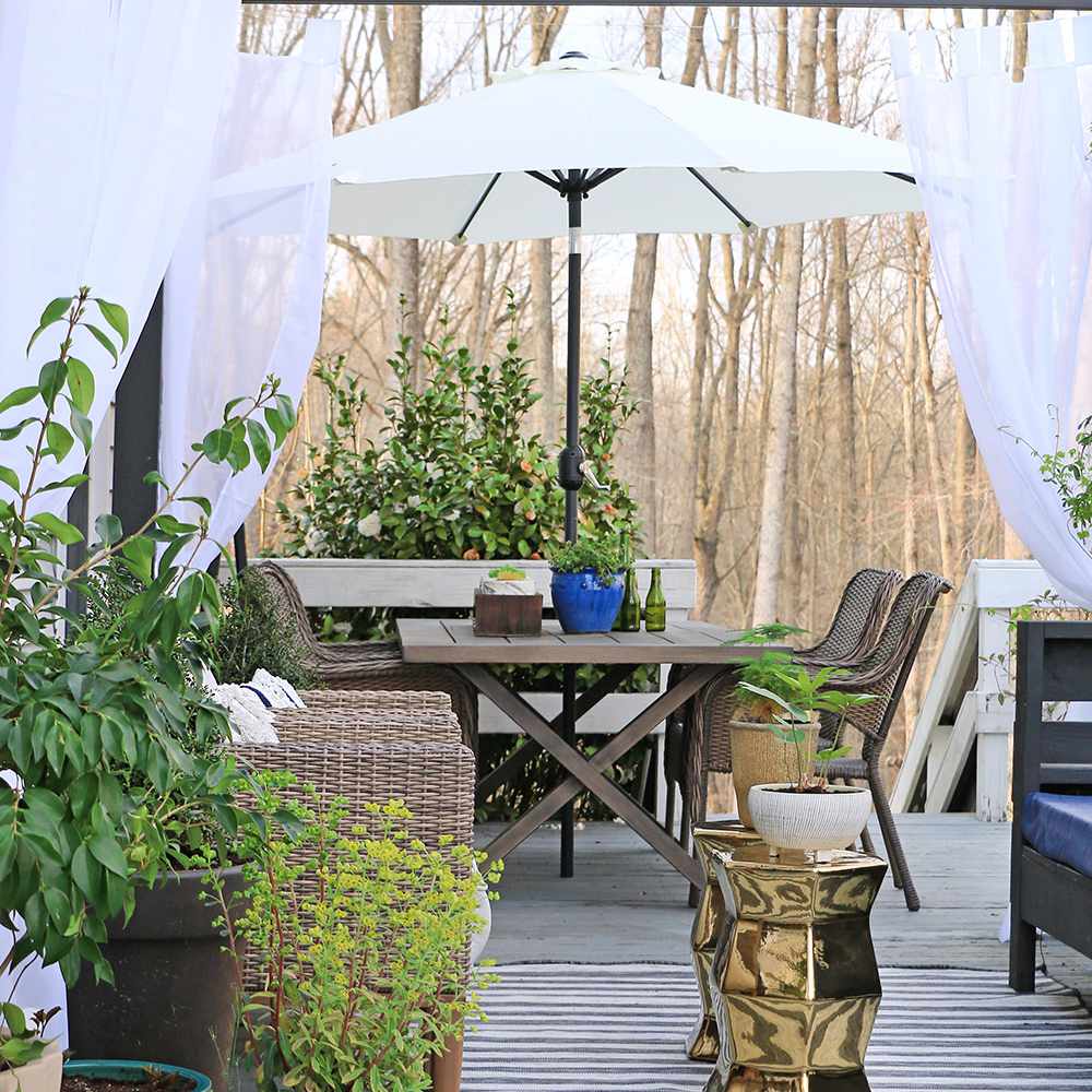 不同区域的户外天井