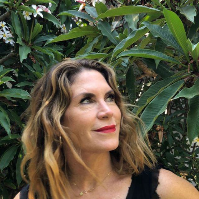 凯利布鲁姆费尔德伍兹“class=