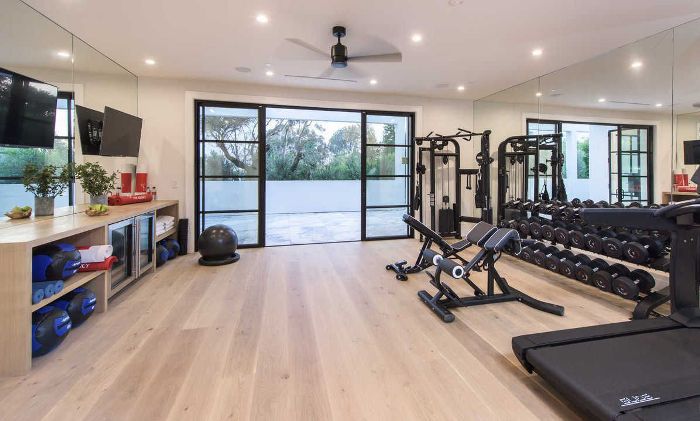 勒布朗·詹姆斯的家庭健身房