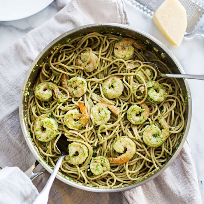 虾挪威海蜇虾用芝麻菜香蒜