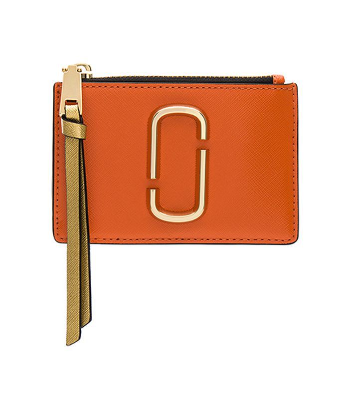 Marc Jacobs的顶部拉链钱包多