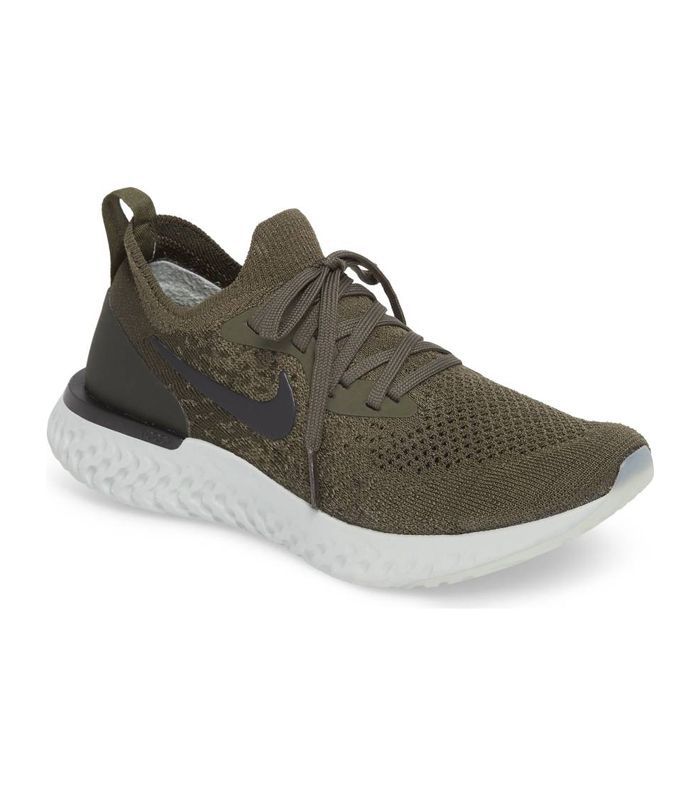 自由聚焦Flyknit 2仿生训练鞋