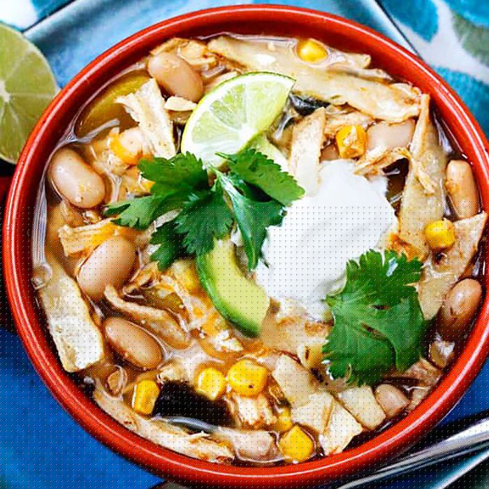 萨尔萨鸡肉玉米饼汤食谱