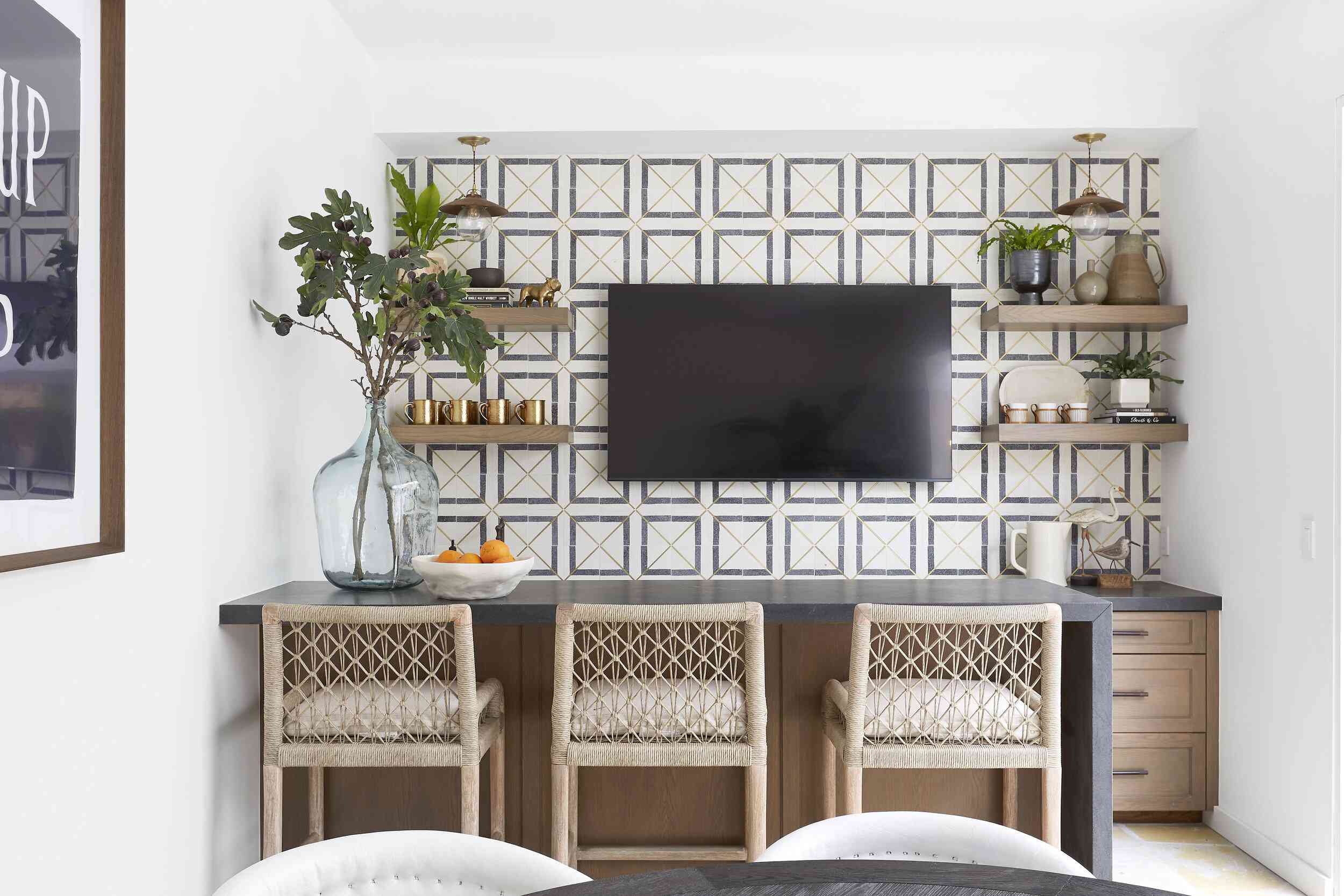 一个湿棒，具有大胆的背板