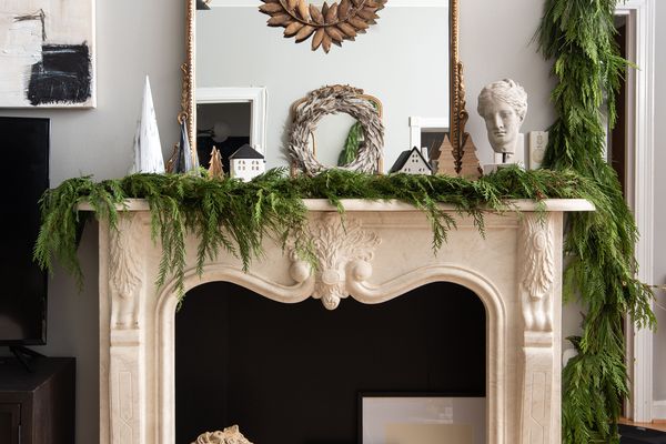 装饰圣诞披风。