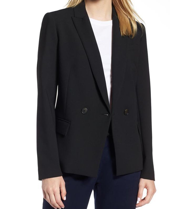 娇小的女性的J。船员多佛外套