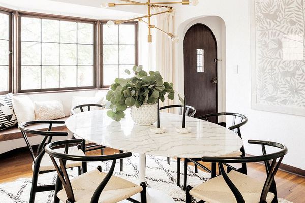 中世纪现代餐厅