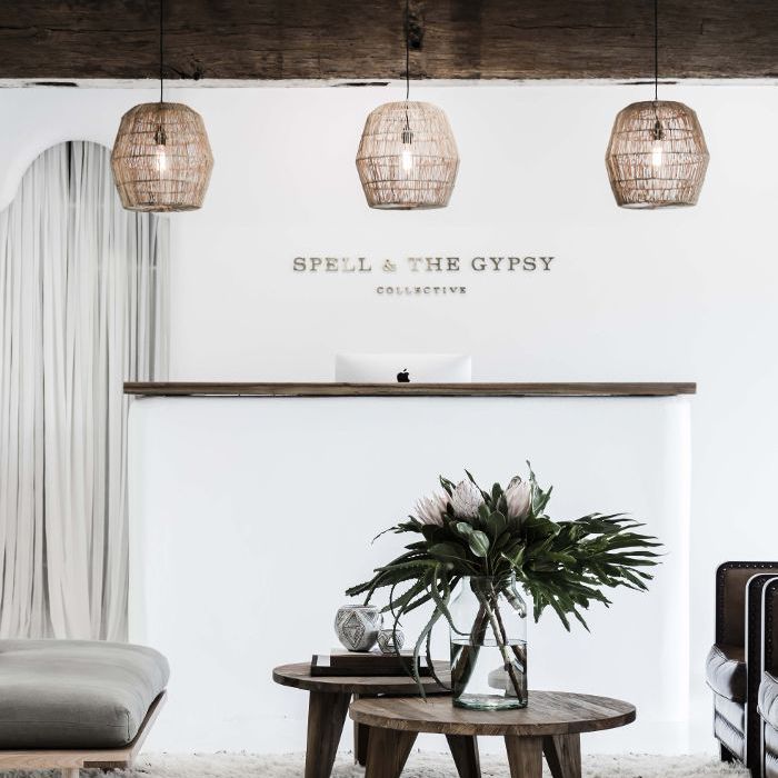 咒语和吉普赛集体的休息区