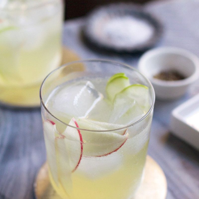 圣塞瓦斯蒂安白葡萄酒汽酒