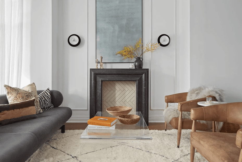 填充壁炉与雪佛龙条纹