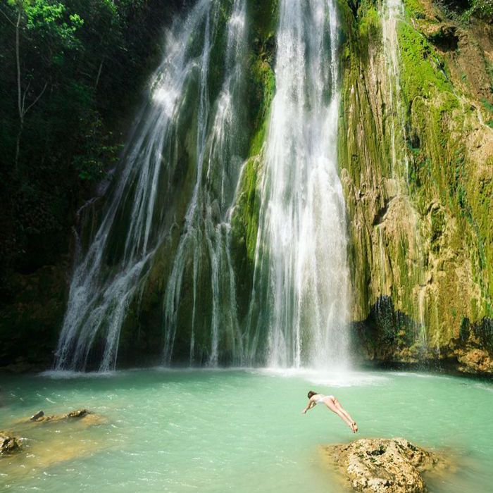 世界上最适合游泳的瀑布
