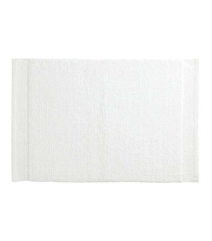 CB2表面白色浴垫