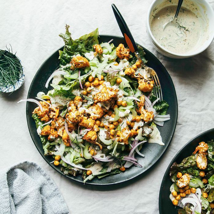 低碳水化合物花菜的沙拉食谱