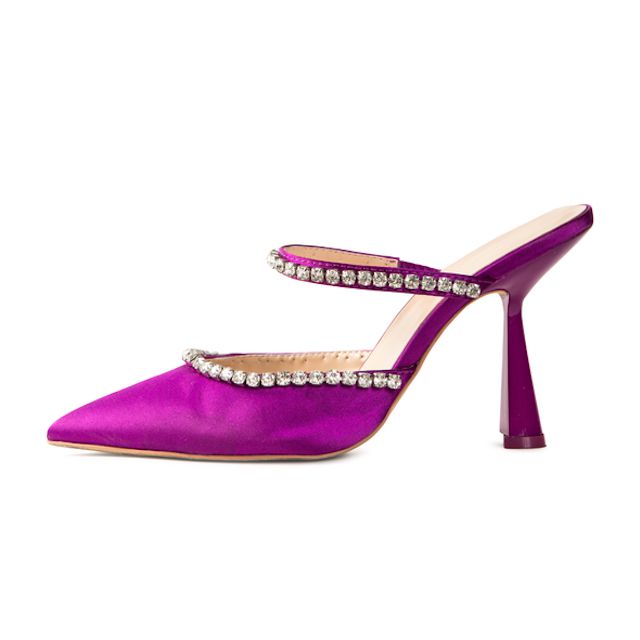 紫色的高跟鞋