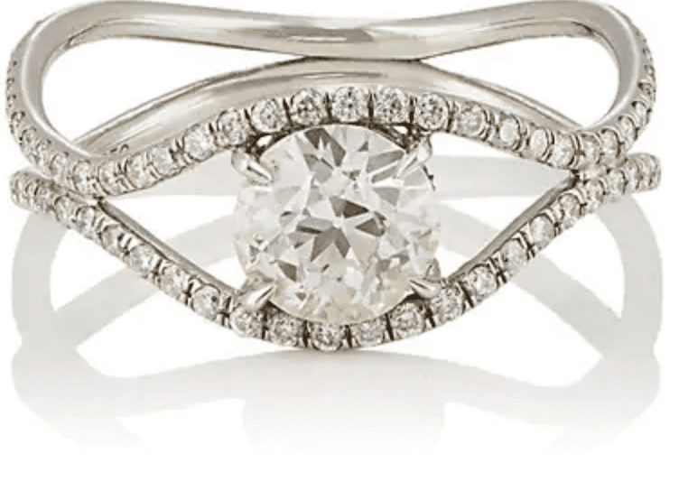 Monique Pean订婚戒指