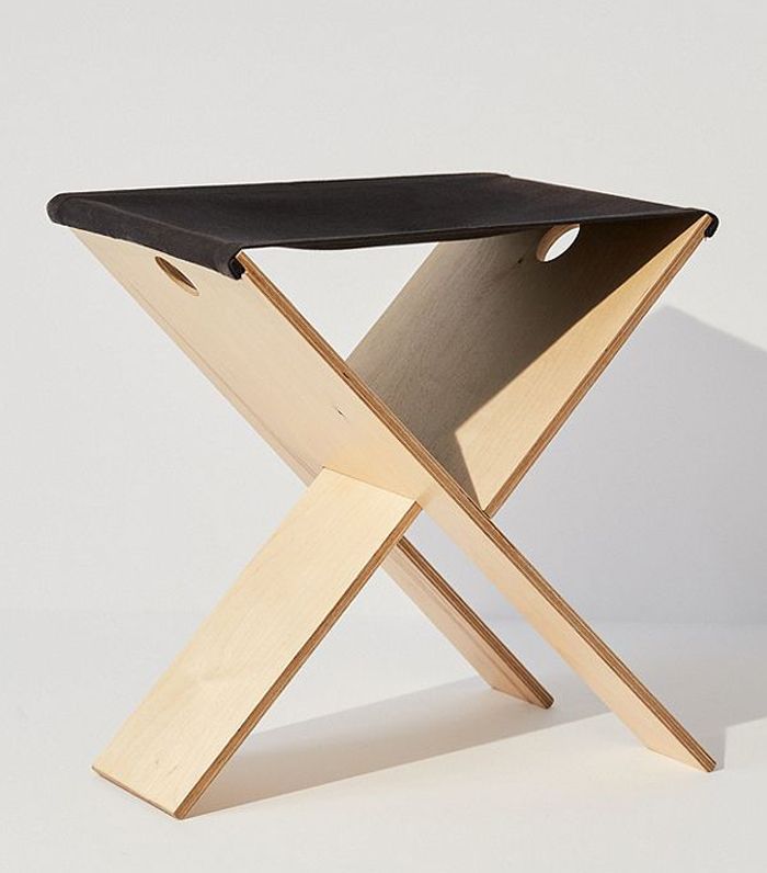 Urban Outfitters的贝尔维尤穿衣镜