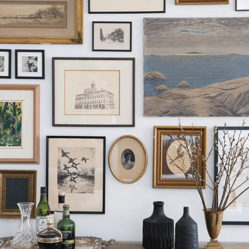 画廊墙壁的特写镜头