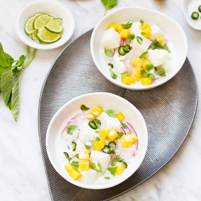 辣椒罗勒椰子酸橘汁腌鱼