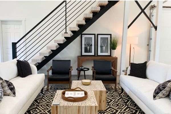 本周的改造 - 家庭办公室从谷仓出来