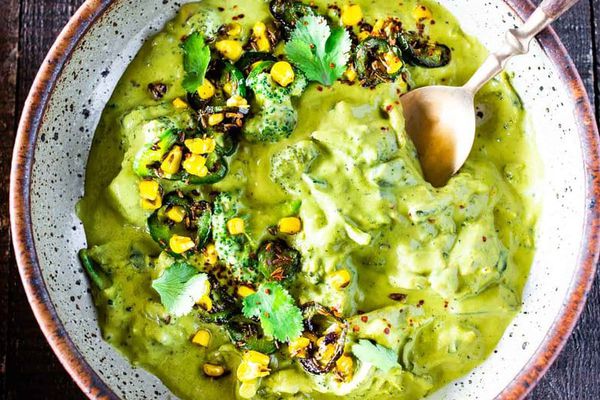 Jalapeño西兰花“切达”汤