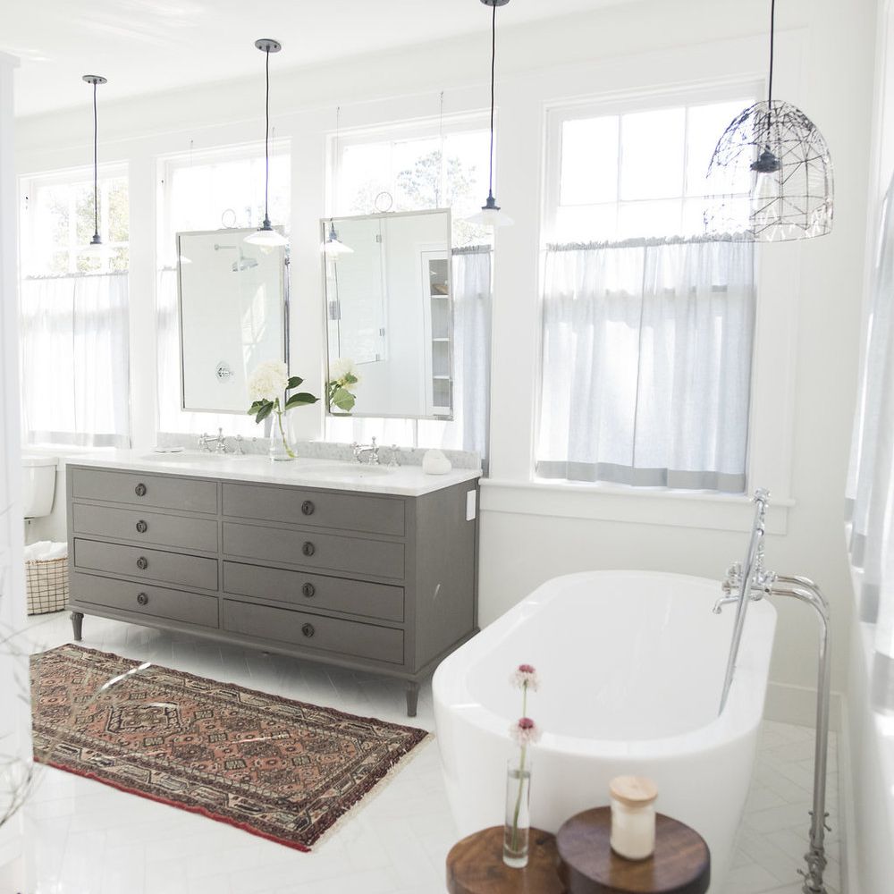 浴室带囤地和虚荣