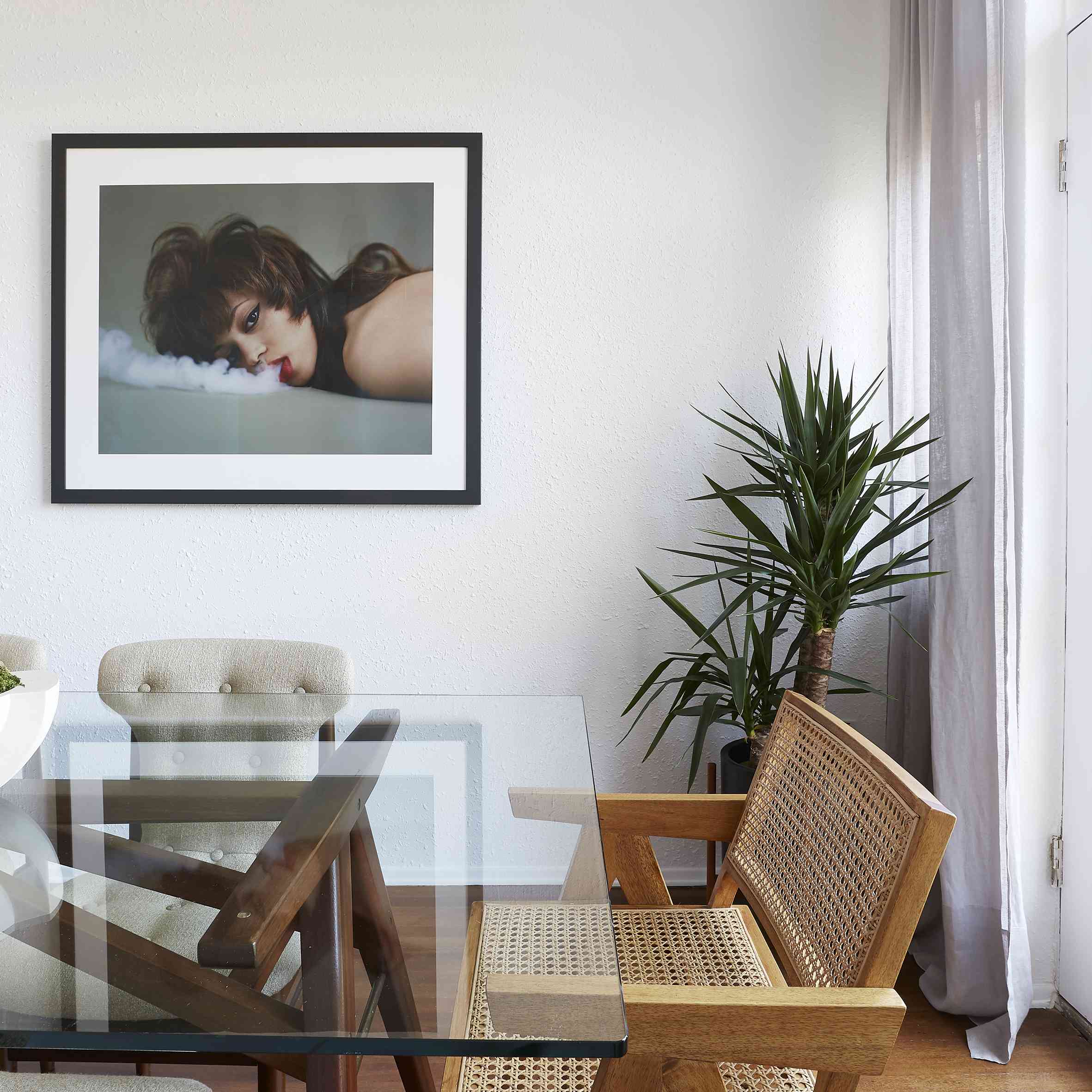 饭厅与甘蔗扶手椅