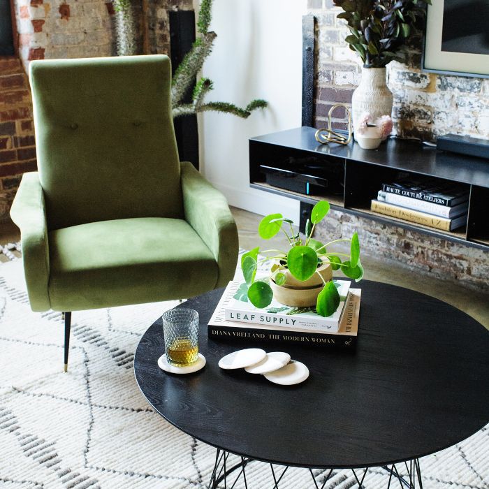 现代客厅“class=