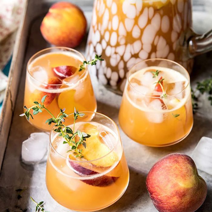 波本柠檬水大杯鸡尾酒