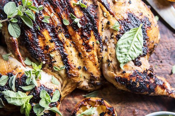 柠檬和牛至烤鸡周日的晚餐食谱