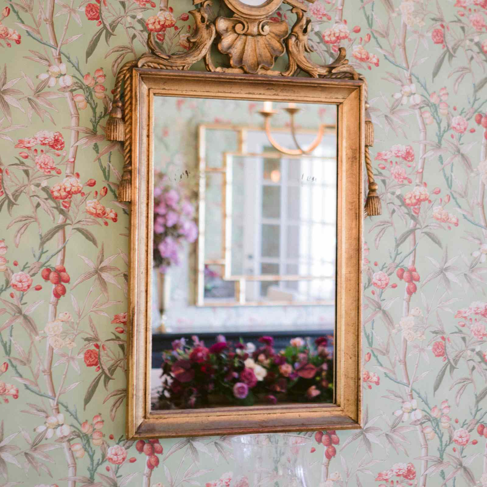 原来的墙纸在俳句房子