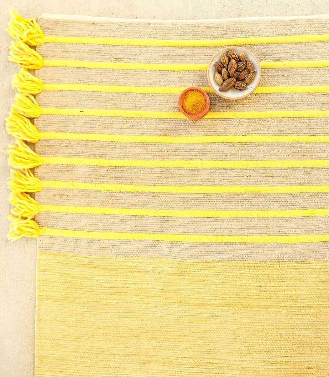 弯曲瑜伽阿育吠陀瑜伽垫