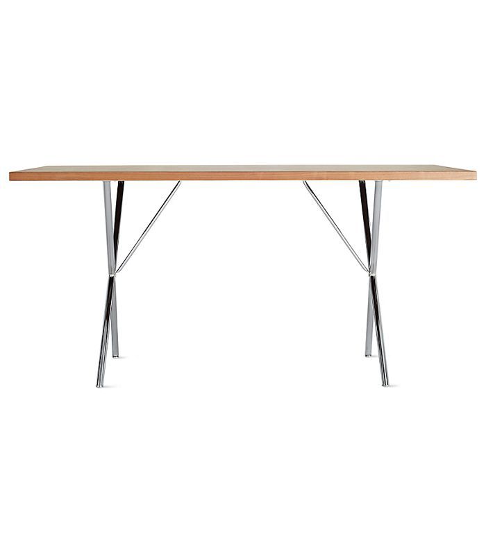 尼尔森的X腿的桌子