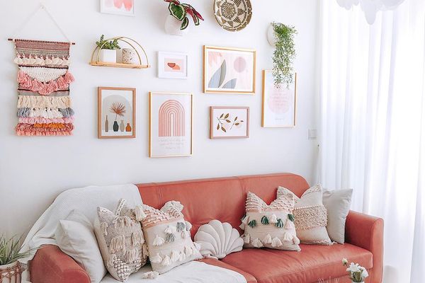 粉红色的定色客厅