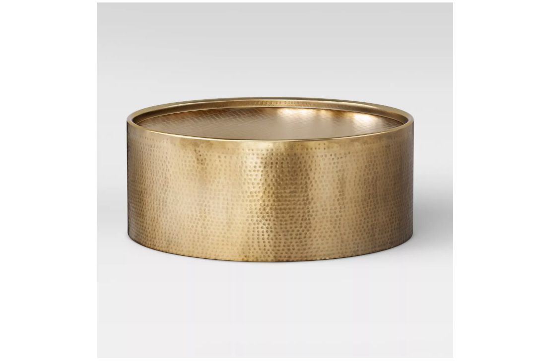 一个回合，敲定黄铜咖啡桌。