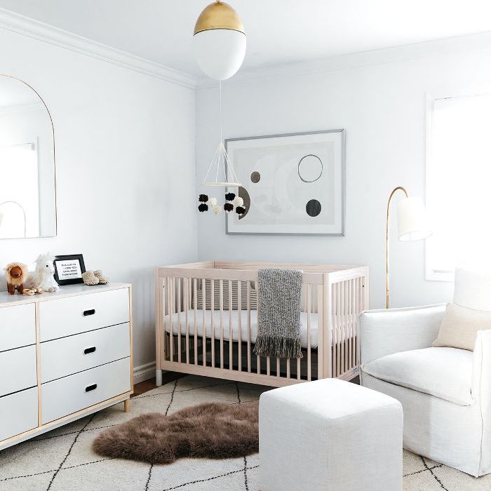 吃睡穿中性幼儿园