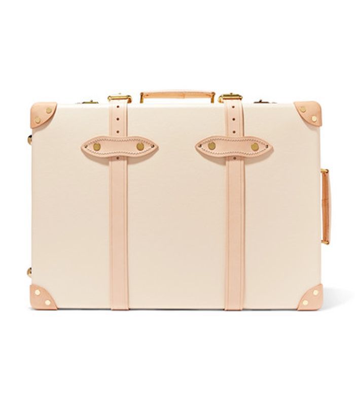 皮革装饰的纤维板旅行车