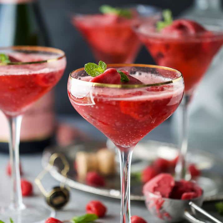 覆盆子冰糕玫瑰彩车