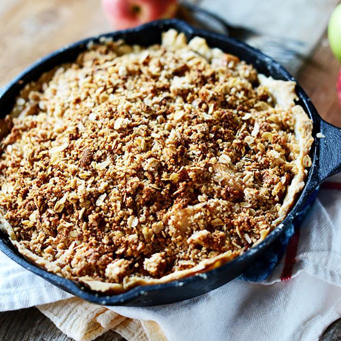 深盘苹果馅饼碎屑