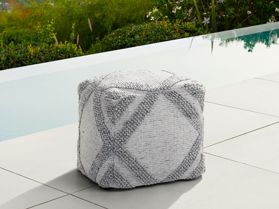 Arhaus托拉室内/室外蒲团