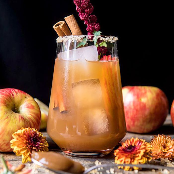 简单秋季食谱-老式的苹果黄油