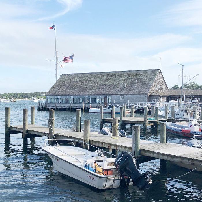 玛莎葡萄园港的事情”class=