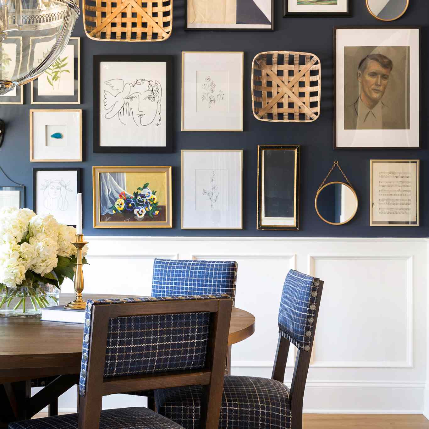 布里亚哈默尔室内走廊的墙上饭厅“class=